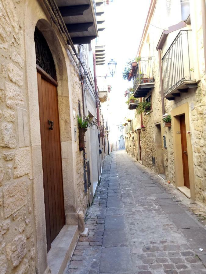 Casa Padre Jerone Otel Gangi Dış mekan fotoğraf